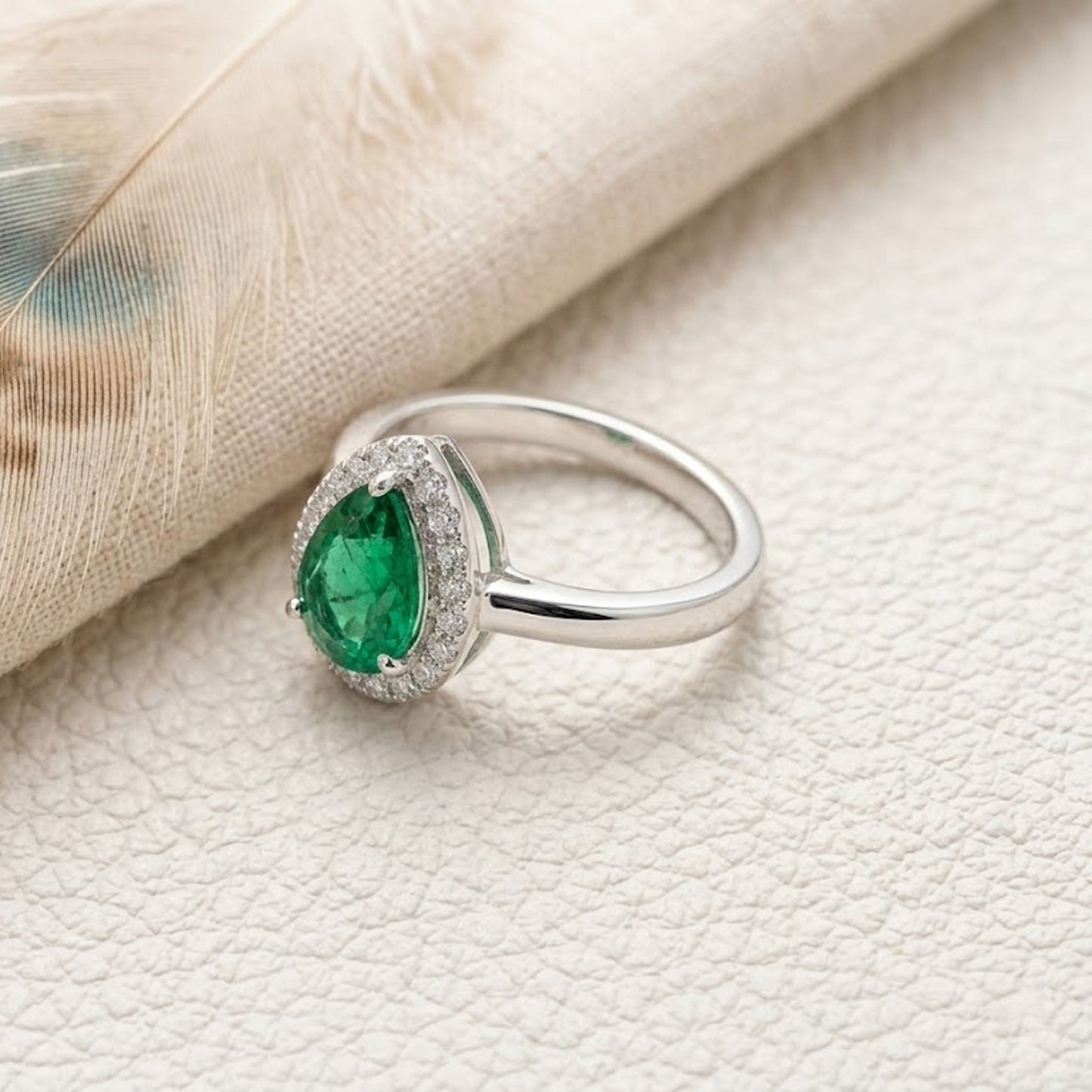 Emerald Halo Engagement Ring – Pear Shaped Vintage Bridal Ring for Women