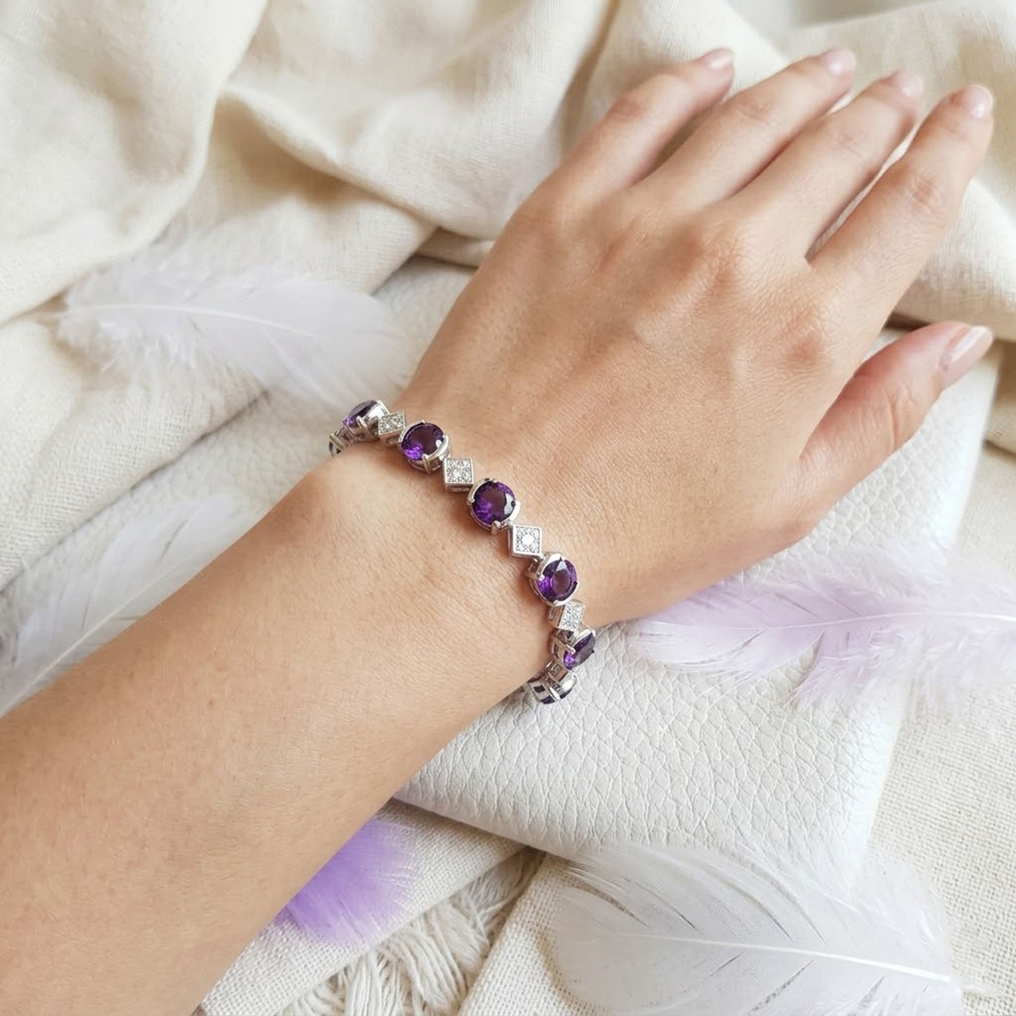 Natural Amethyst & Moissanite Tennis Bracelet – Purple Gemstone Bracelet for Women