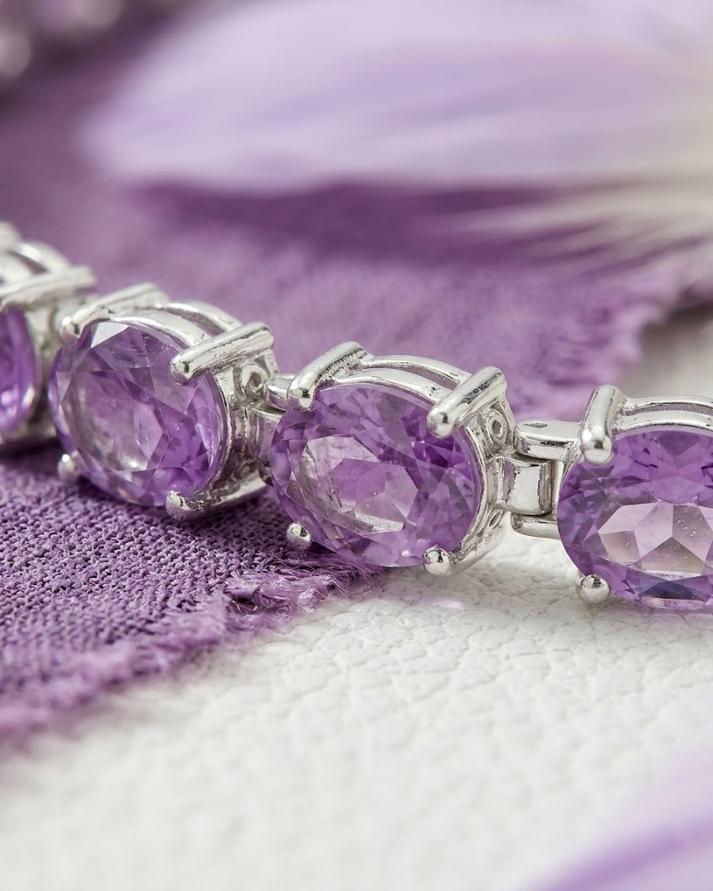 Natural Amethyst Tennis Bracelet – Elegant Oval Gemstone Jewelry for Women