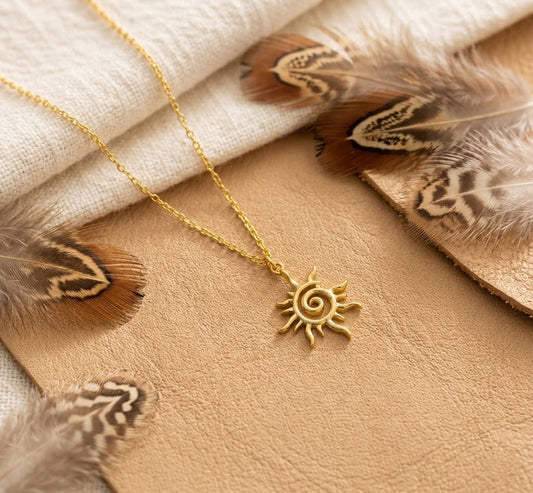 Handmade 18K Gold Spiral Sun Necklace – Minimalist Celestial Pendant for Women