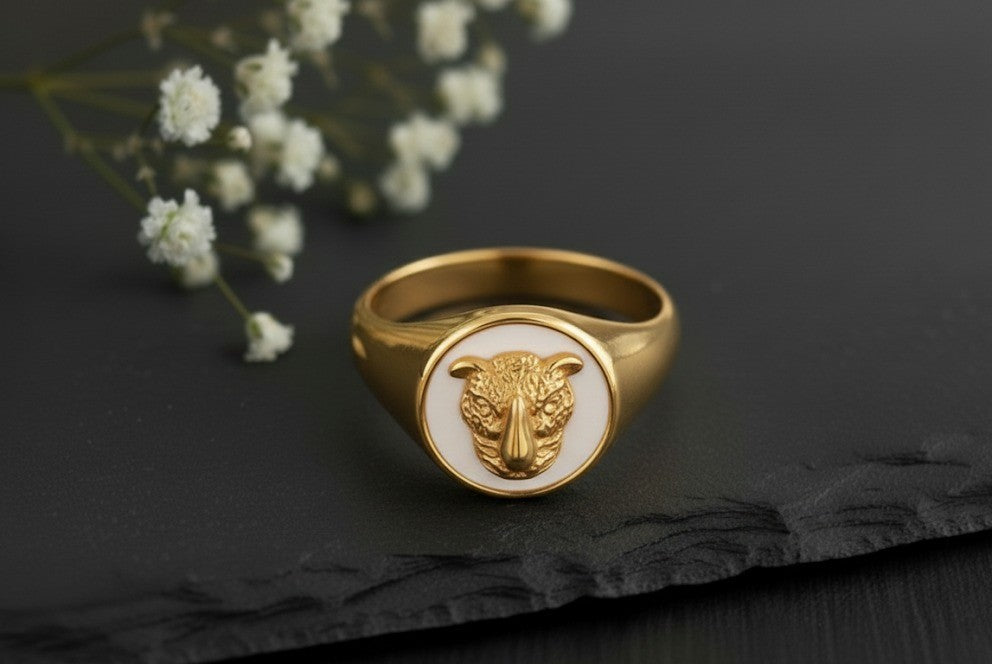 Majestic Tiger Ring: Intricate Gold-Tone Tiger Head on White Enamel Signet