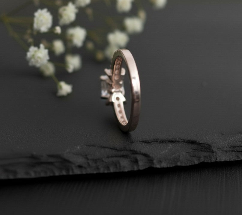 Brilliant Bow Stacker: Natural Moissanite Eternity Band with Central Focus