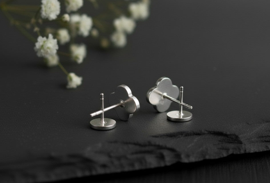 Midnight Bloom Studs: Black Enamel Clover Earrings in Sterling Silver