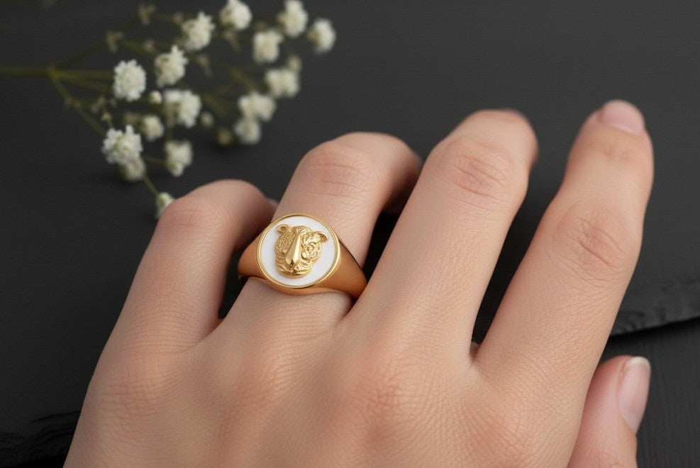 Majestic Tiger Ring: Intricate Gold-Tone Tiger Head on White Enamel Signet